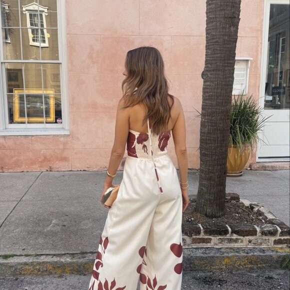 Villa Views Jumpsuit - Picture 3 of 3